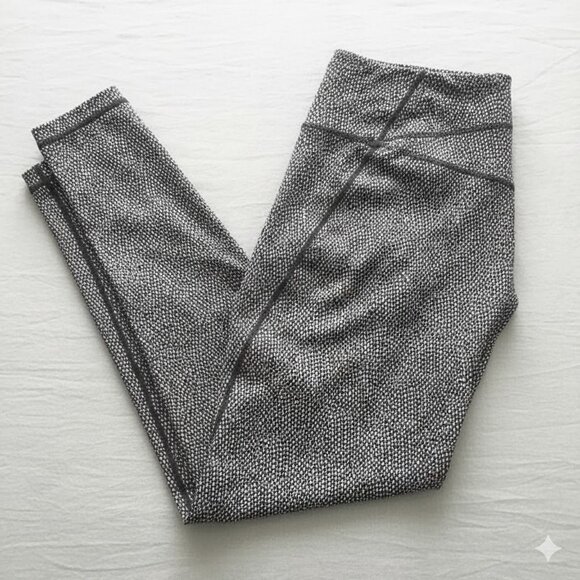 Zella Black and White Speckled Patterned Leggings - Picture 1 of 8